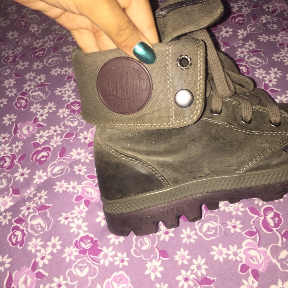 Palladium boots